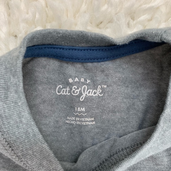 Cat and jack romper - Picture 2 of 4